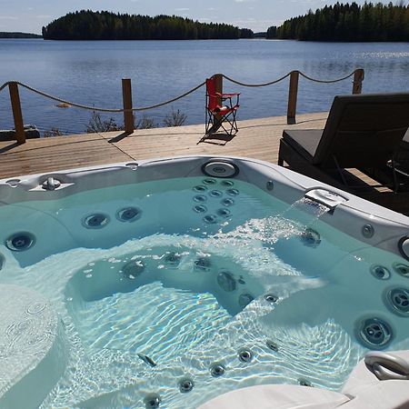 Stunning Log Cabin 45M2 On The Shore Of Kallavesi. Kuopio Extérieur photo