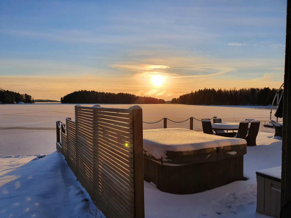 Stunning Log Cabin 45M2 On The Shore Of Kallavesi. Kuopio Extérieur photo