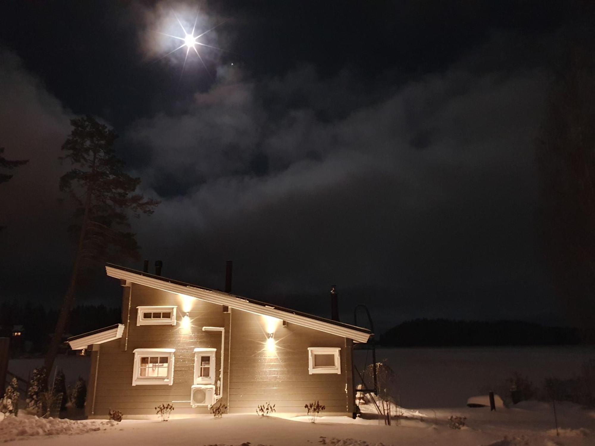 Stunning Log Cabin 45M2 On The Shore Of Kallavesi. Kuopio Extérieur photo